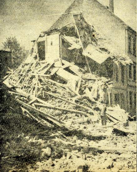 Zerstörte Häuser nach dem Bombenangriff am 5. August 1944 (aus: Magdeburgische Zeitung vom 7. August 1944, Archiv Chronik)