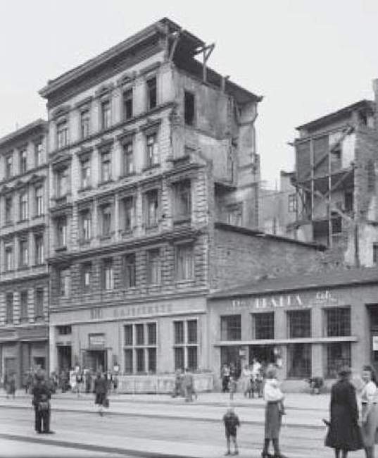 Ruinen am Hasselbachplatz (Archiv Chronik)