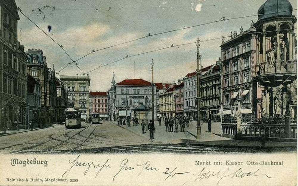 Markt mit Kaiser Otto-Denkmal, 02.10.1902