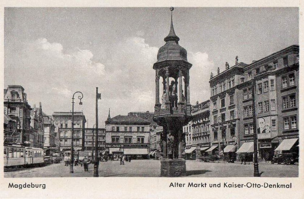 Alter Markt und Kaiser-Otto-Denkmal, nicht gelaufen