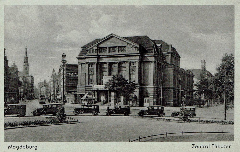 Zentraltheater, 1936