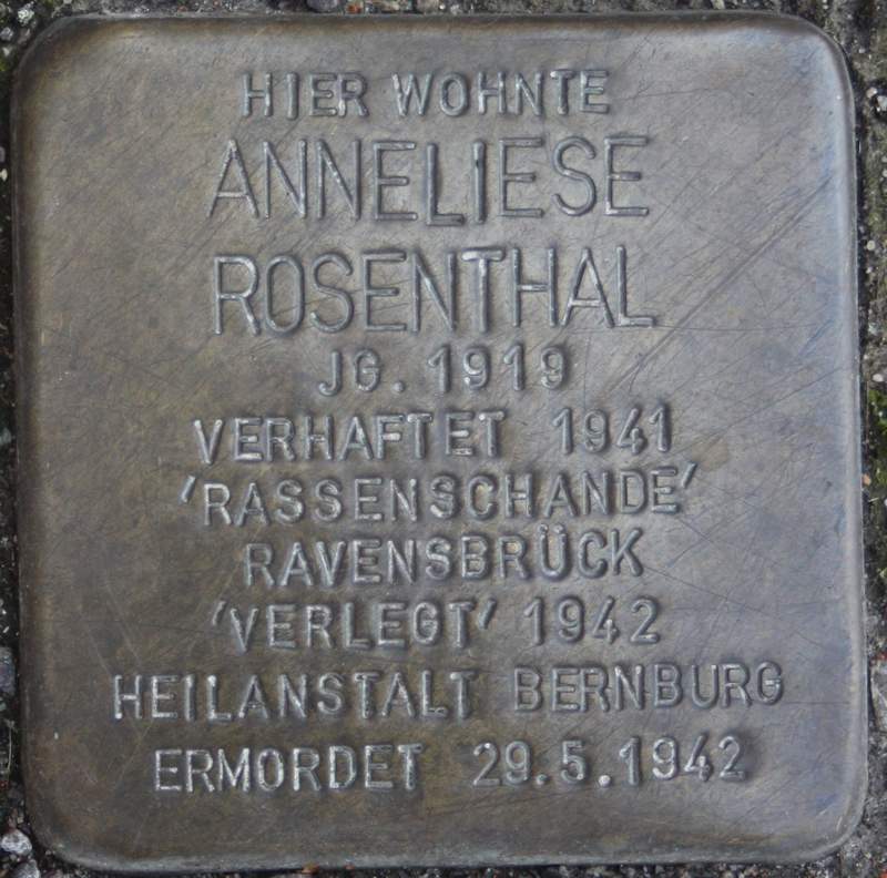 Stolperstein für Anneliese Rosenthal (Archiv Chronik)