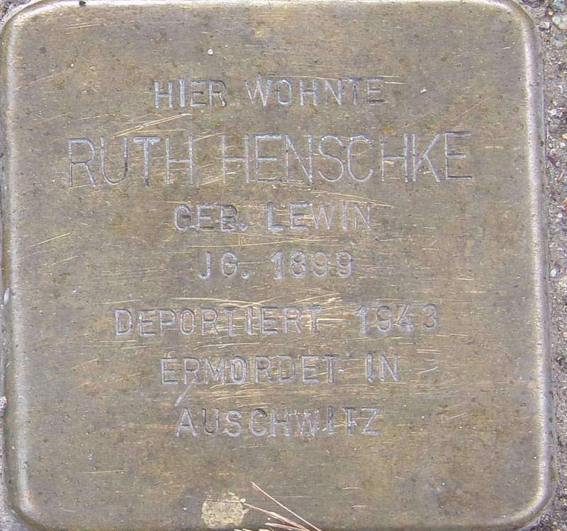 Stolperstein für Ruth Henschke (Archiv Chronik)