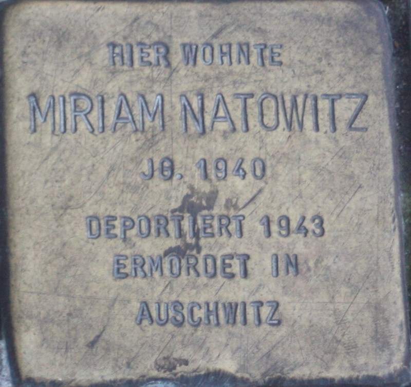 Stolperstein für Miriam Natowitz (Archiv Chronik)