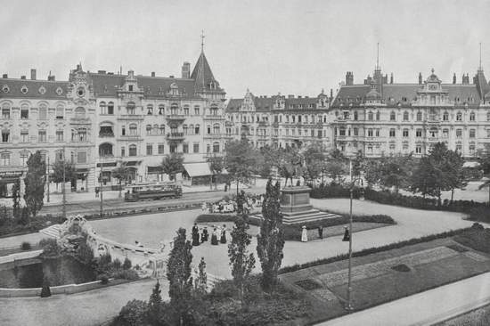 Kaiser-Wilhelm-Platz, heute Universitätsplatz (Archiv Chronik)